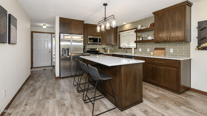 Property Photo:  3241 Montreal Street  ND 58503 