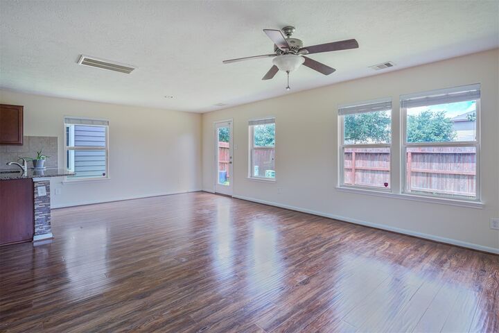 Property Photo:  18961 Bobcat Path Court  TX 77073 