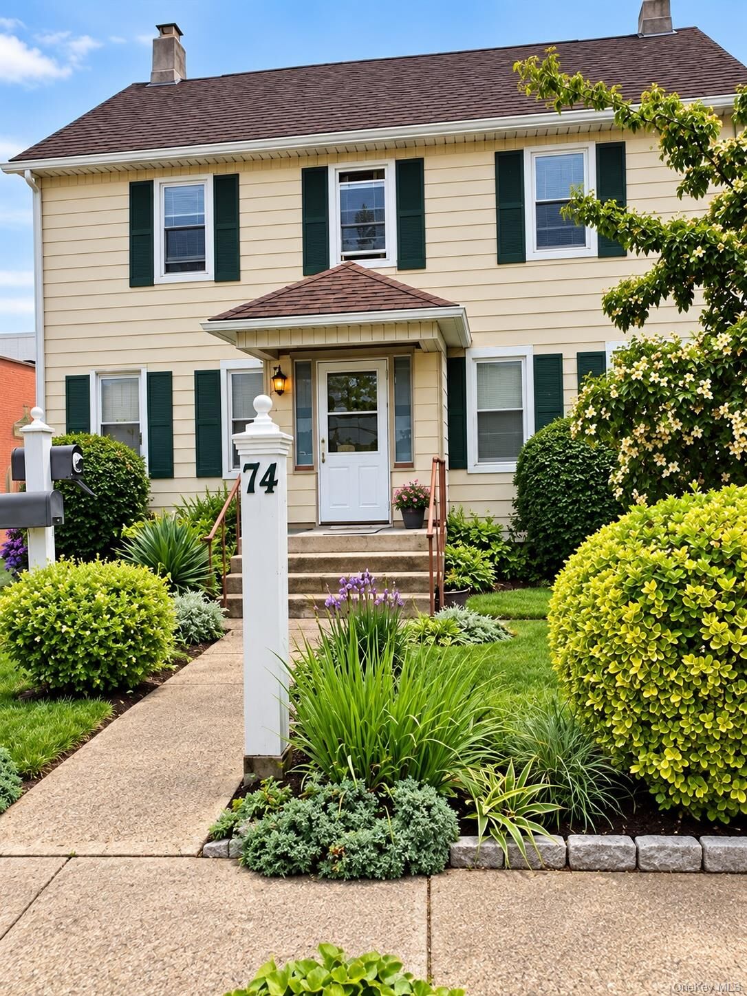 Property Photo:  74 W Hoffman Avenue  NY 11757 
