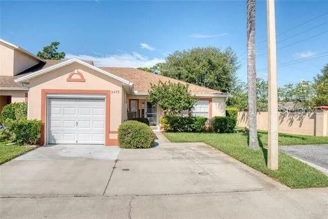 Property Photo:  3455 Village Green Court  FL 34772 