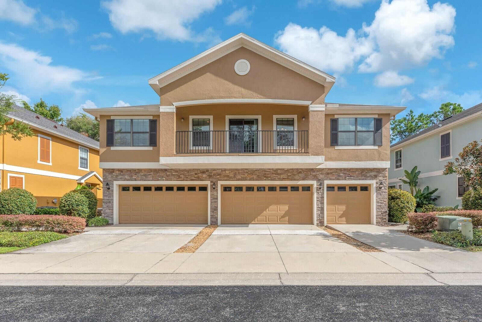 Property Photo:  5521 Kinglethill Drive  FL 33547 
