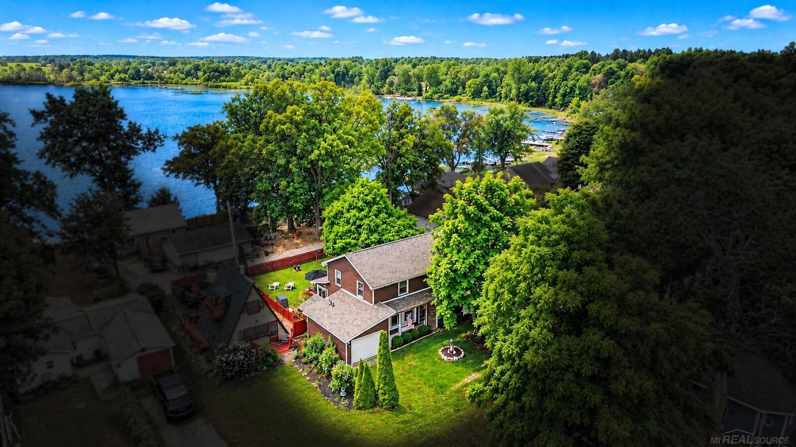 Property Photo:  4176 Pleasant Drive  MI 48412 