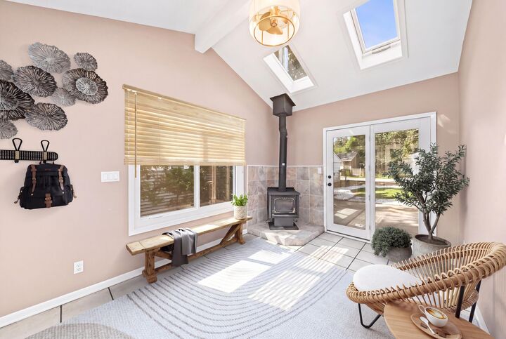 Property Photo:  5737 N Sievers Pl  WI 53209 