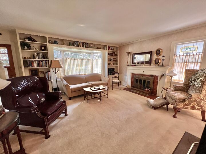 Property Photo:  3424 N Elmwood Dr  WI 53405 