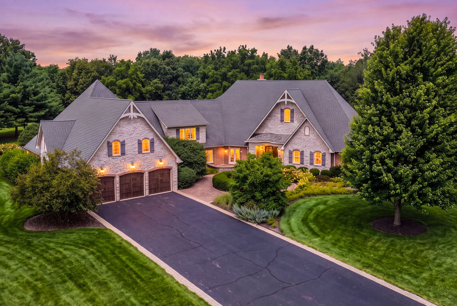Property Photo:  5337 Oak Meadow Court  IL 60545 