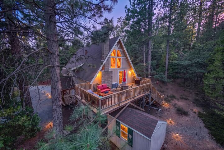 Property Photo:  2437 Chamonix Drive  CA 95223 