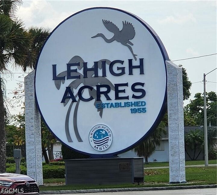 Property Photo:  496 Westchester Drive  FL 33972 