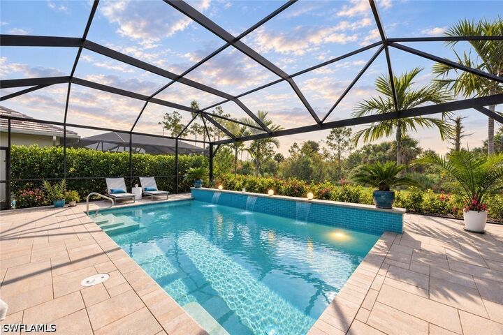 Property Photo:  6472 Arriba Avenue  FL 34113 