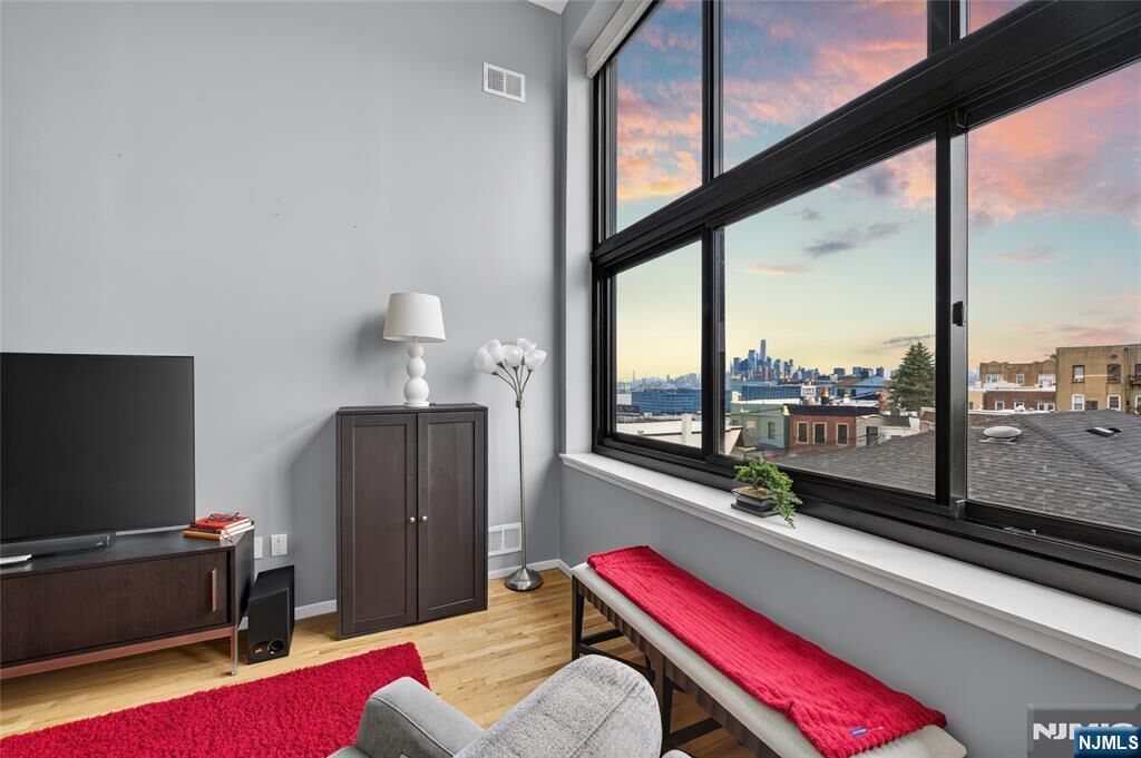 Property Photo: 518 Gregory Avenue 316 NJ 07086