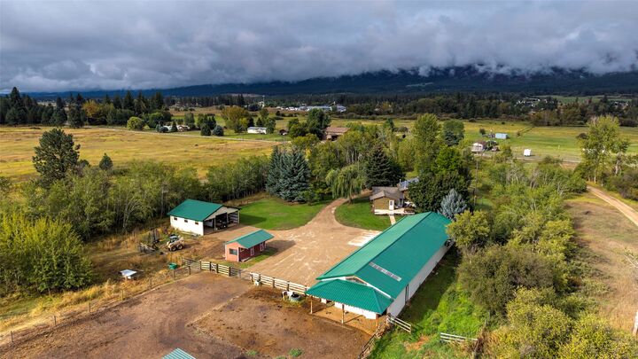 Property Photo:  5582 Klements Lane  MT 59833 