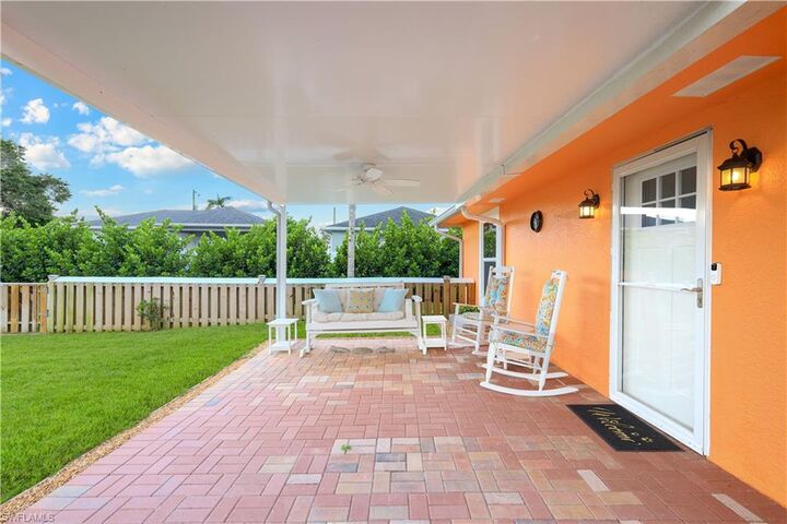 Property Photo:  27624 Pullen Ave  FL 34135 