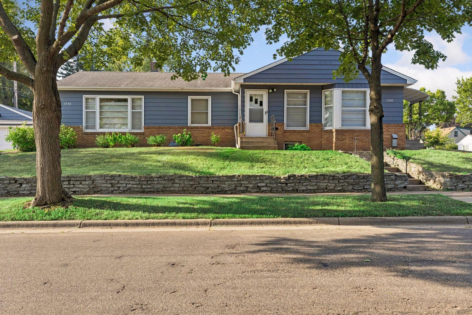 Property Photo: 1538-1540 Hartford Avenue MN 55116
