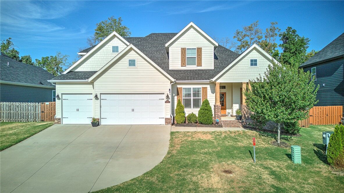 Property Photo:  6402 S 63rd Street  AR 72758 