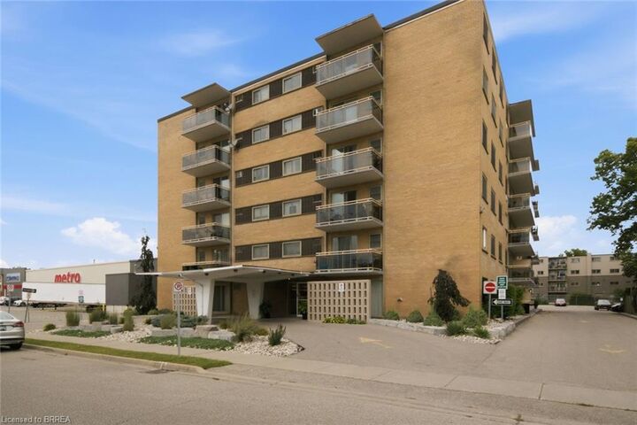 Property Photo:  87 St George Street 508  ON N3R 1V5 
