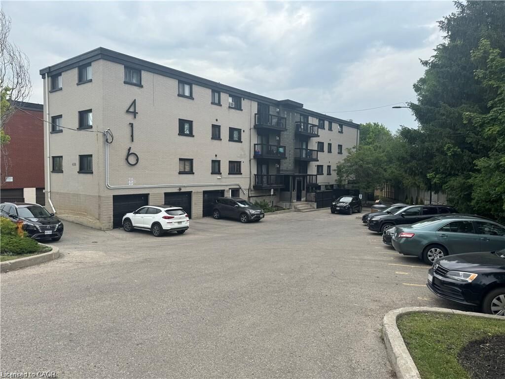 Property Photo:  416 Lancaster Street W 2  ON N2H 4V9 