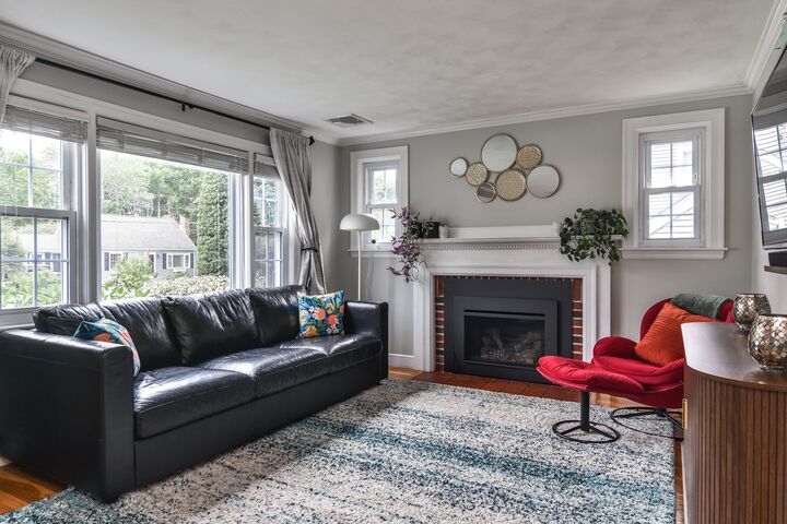 Property Photo: 70 Lockland Ave MA 01701
