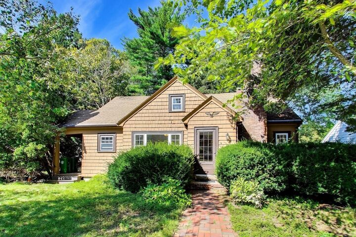 Property Photo:  72 Sexton Ave  MA 02090 