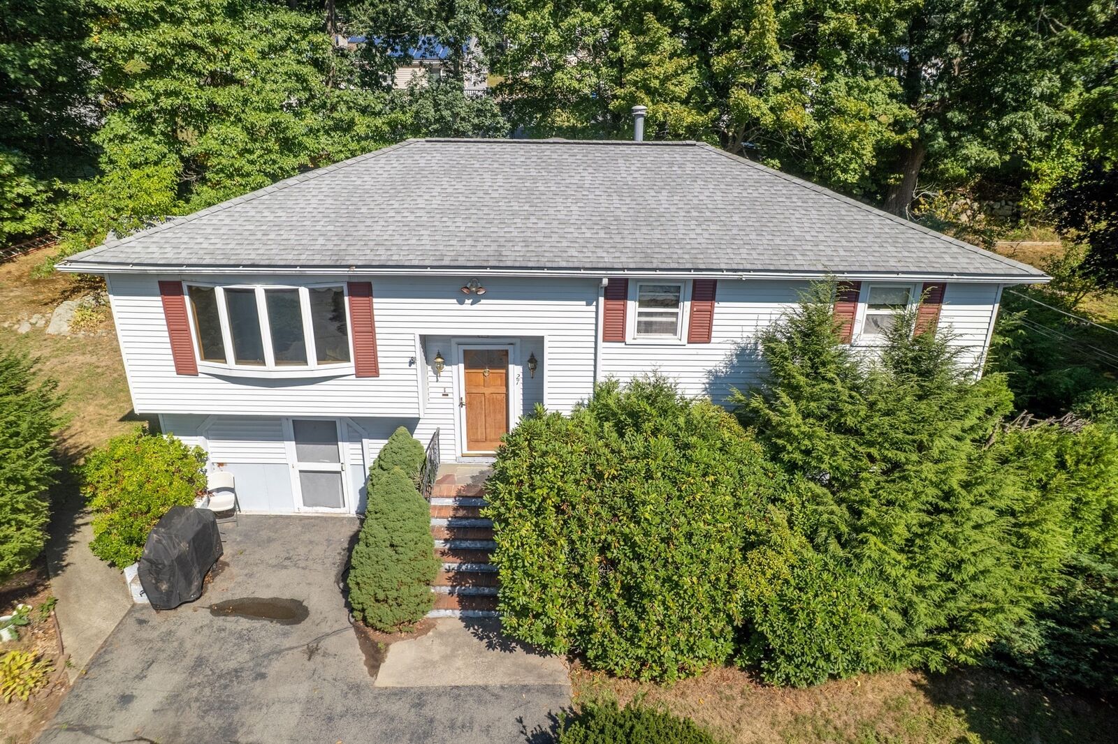 Property Photo:  27 State Street  MA 02368 
