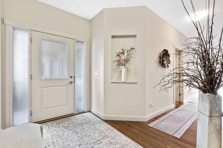 Property Photo:  182 Cambridge Glen Drive  AB T1P 0E6 