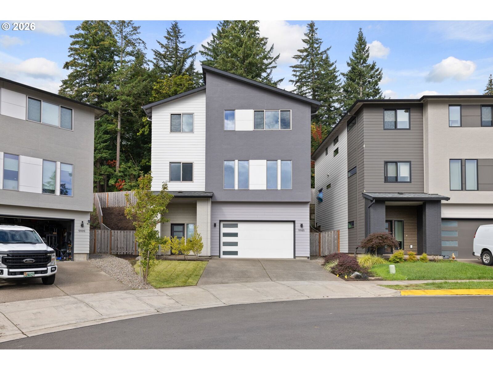 Property Photo:  9985 SE Elderberry St  OR 97086 