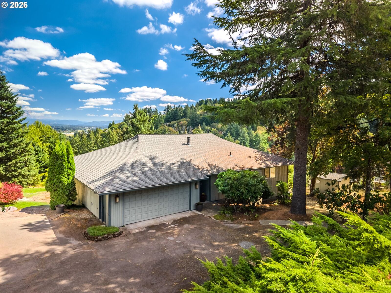 Property Photo:  10900 SE 258th Pl  OR 97089 