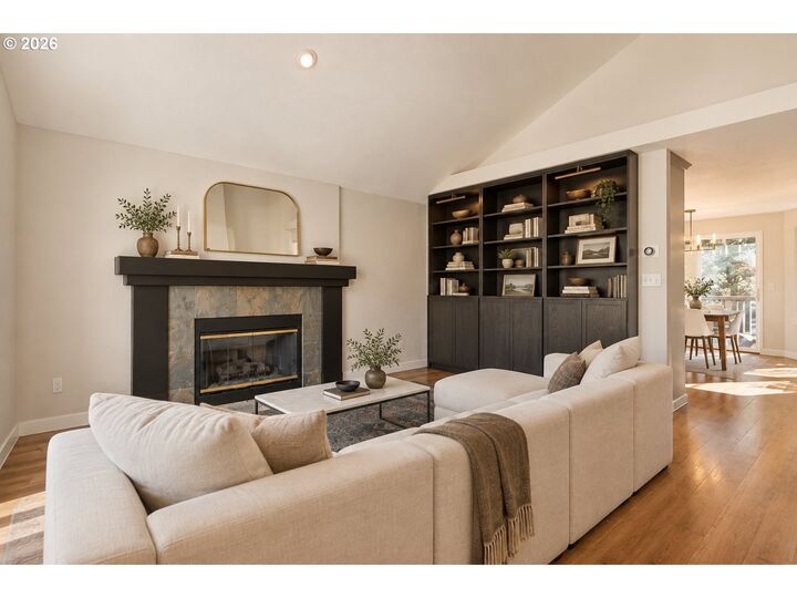 Property Photo: 15821 SW Sundew Dr OR 97223