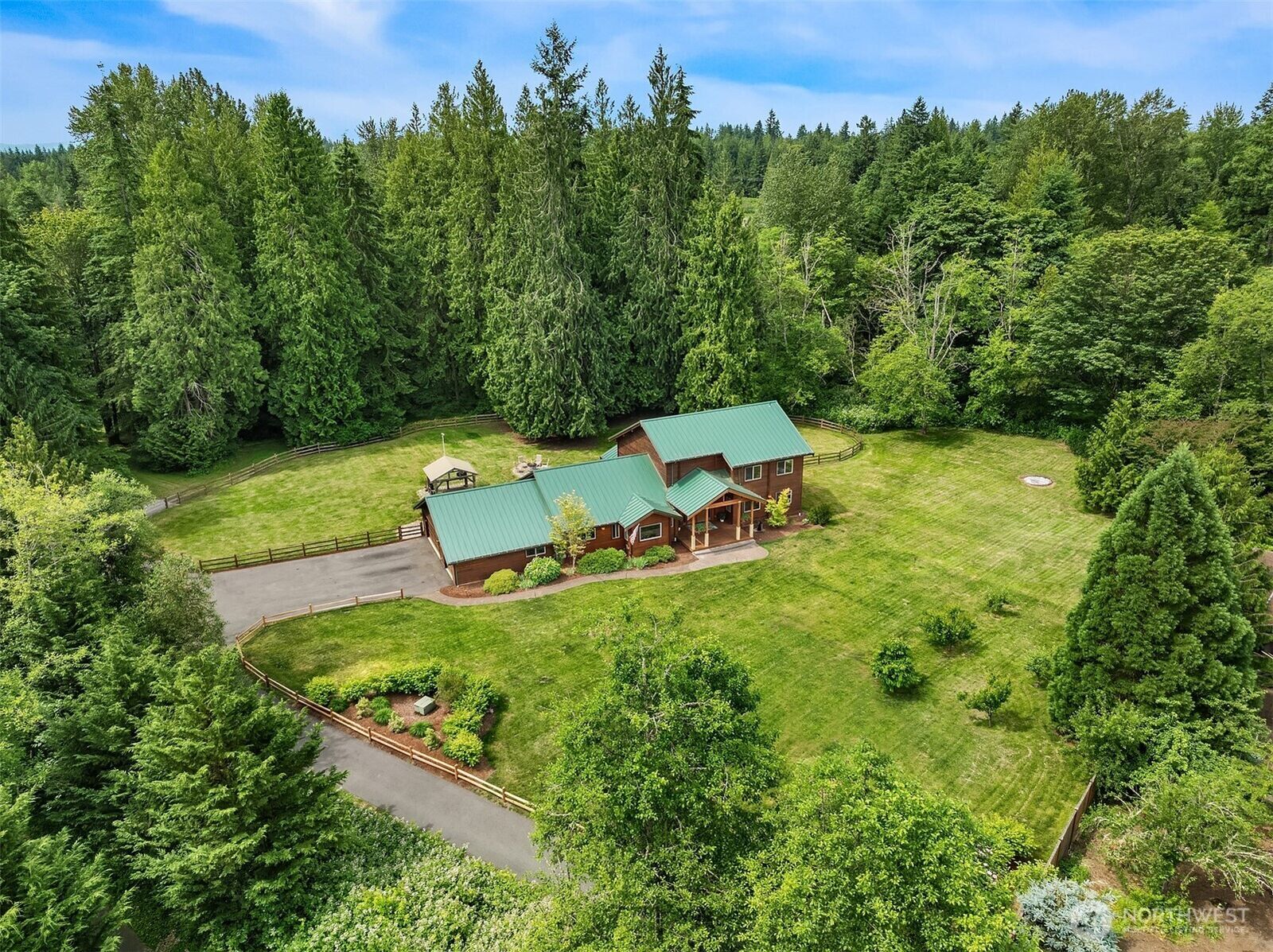 Property Photo: 7717 252nd Avenue NE WA 98053