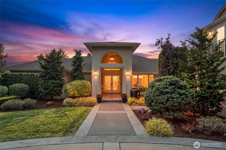 Property Photo: 1365 92nd Avenue NE WA 98004