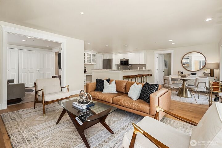 Property Photo:  2334  Thorndyke Avenue W 301  WA 98199 