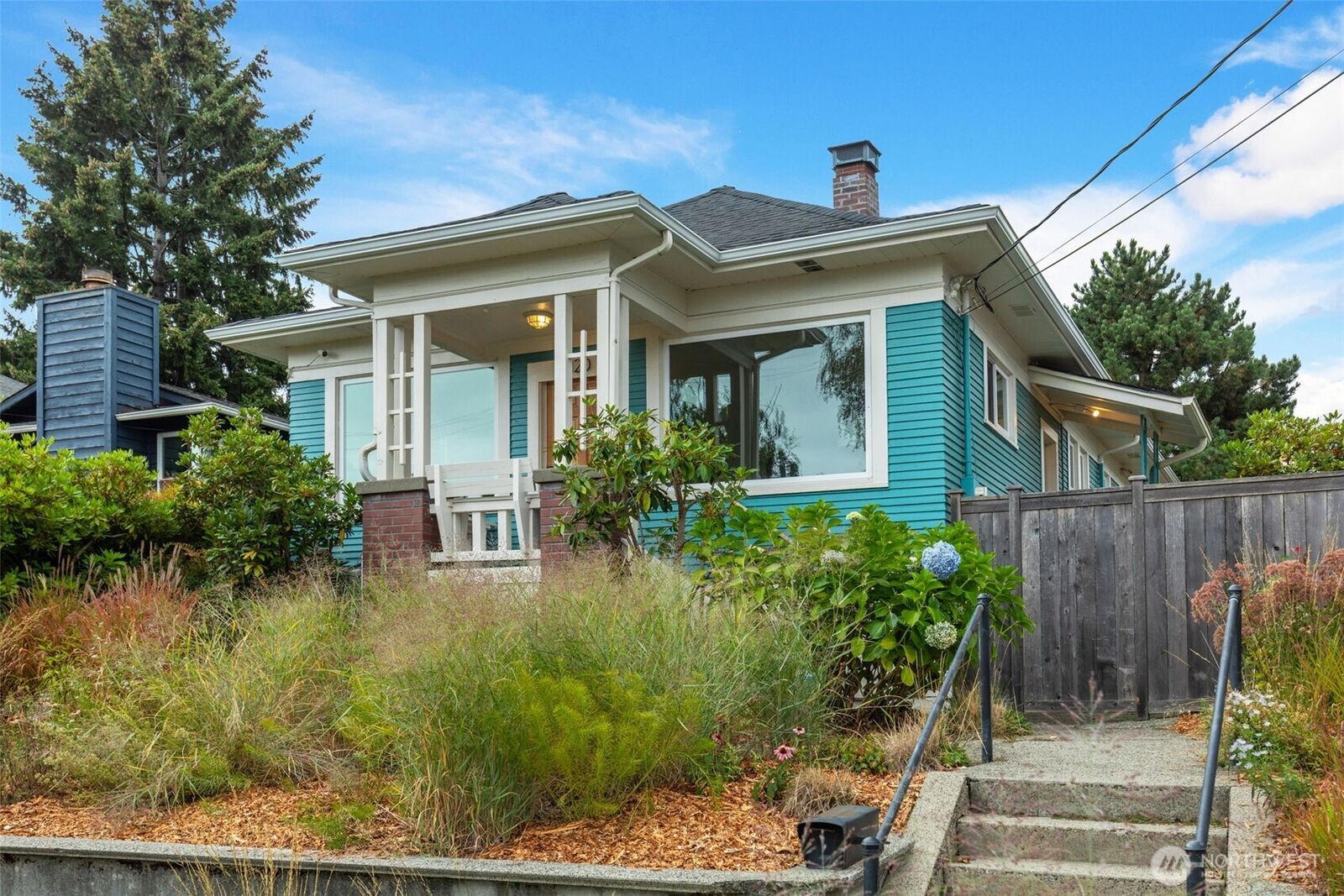 Property Photo:  1820 S Weller Street  WA 98144 