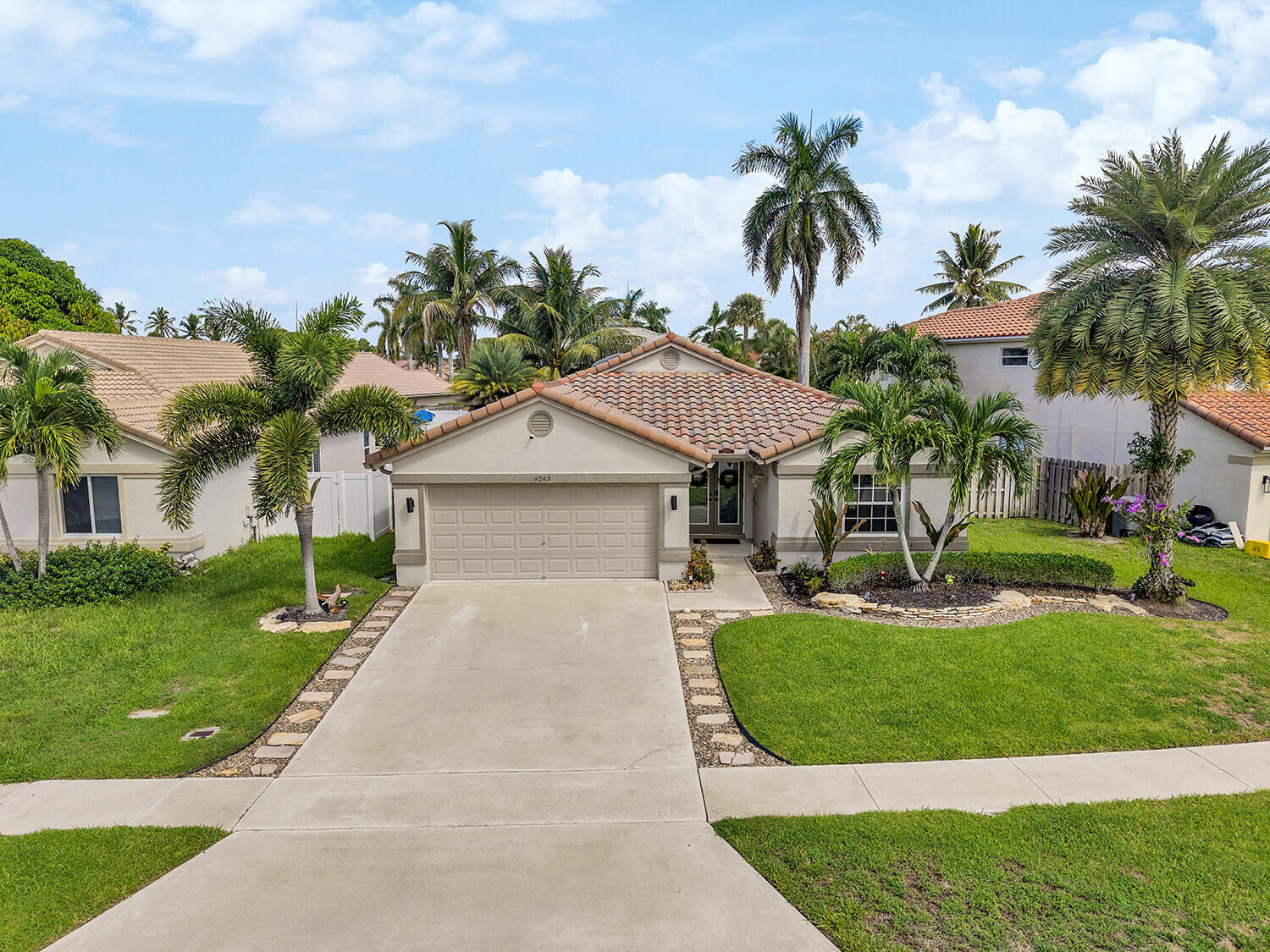 Property Photo:  6243 Windlass Circle  FL 33472 