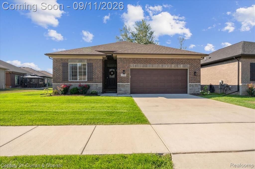Property Photo:  15360 Eton Pointe Drive 37  MI 48035 
