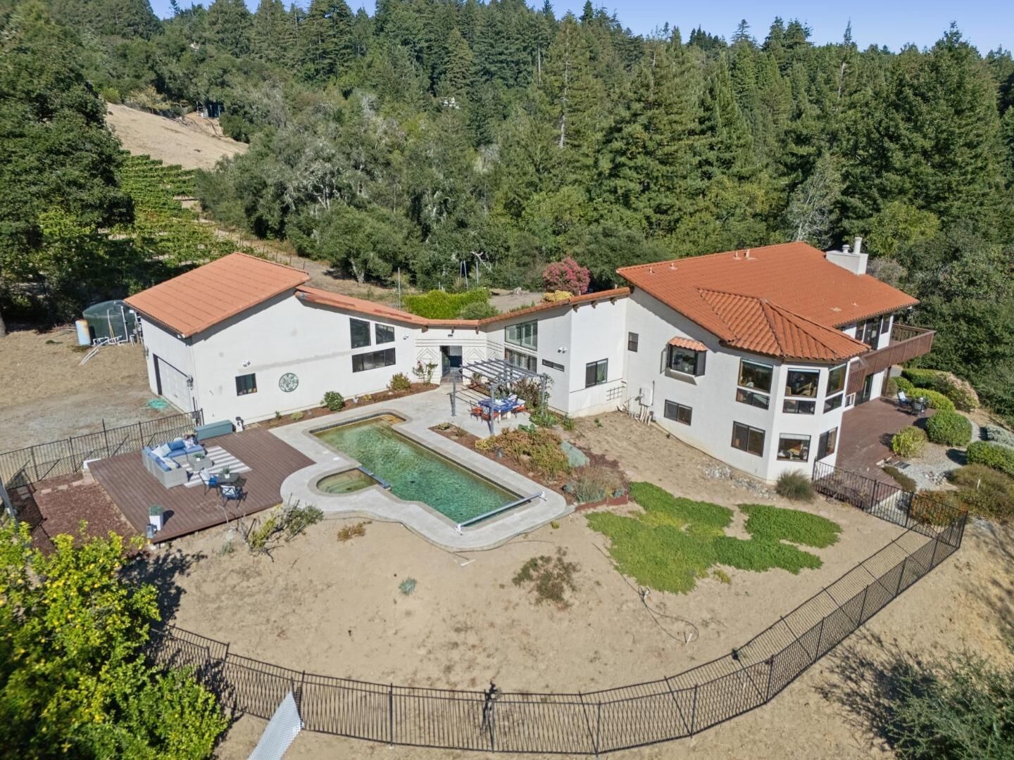 Property Photo: 600 Ridge Top Road CA 95033