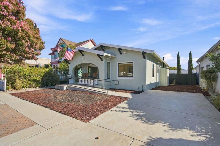 Property Photo:  345 6th Street  CA 95023 