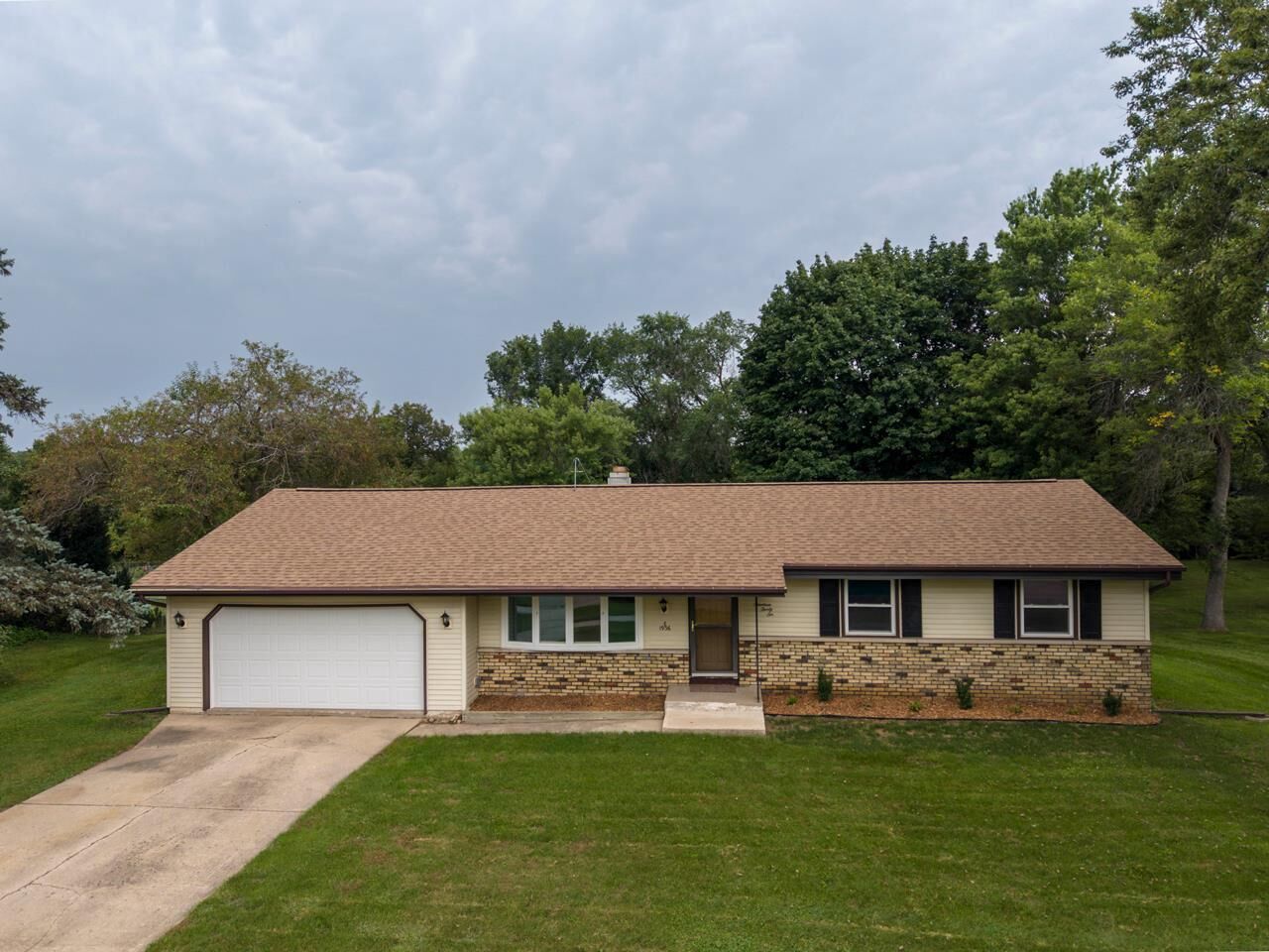 Property Photo:  1936 River View Drive  WI 53546 