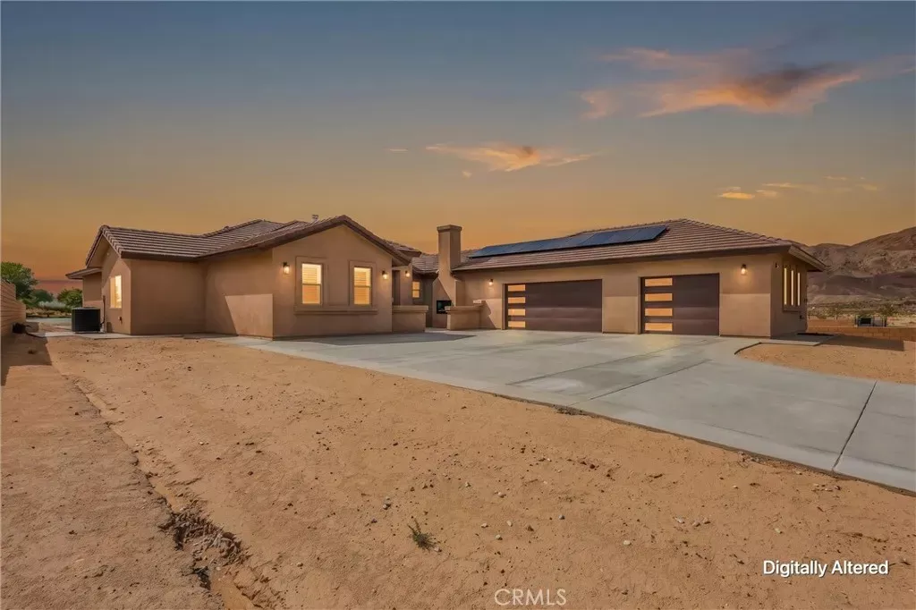 Property Photo: 39581 Mountain View CA 92365