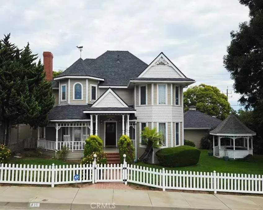 Property Photo:  830 Charles Street  CA 93433 