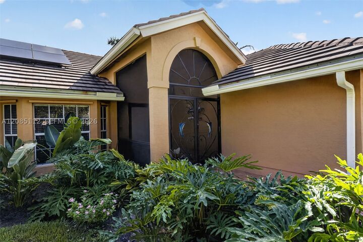Property Photo:  18620 Misty Lake Dr  FL 33458 