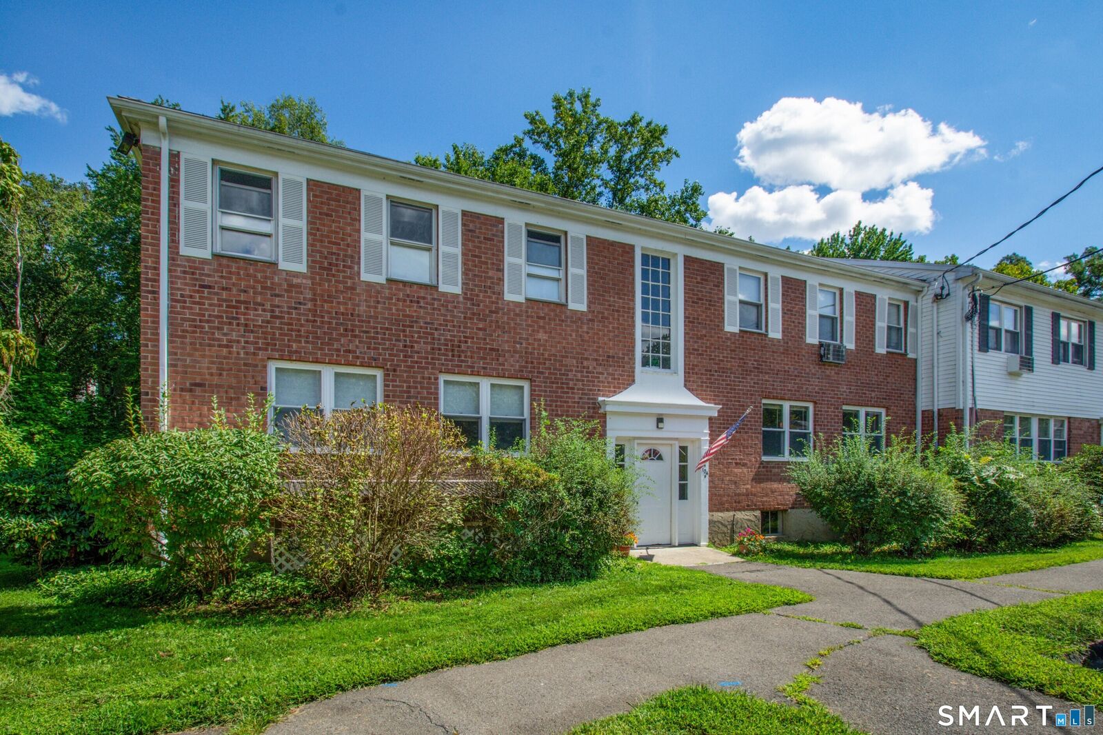 Property Photo:  104 Abner Court A  CT 06606 