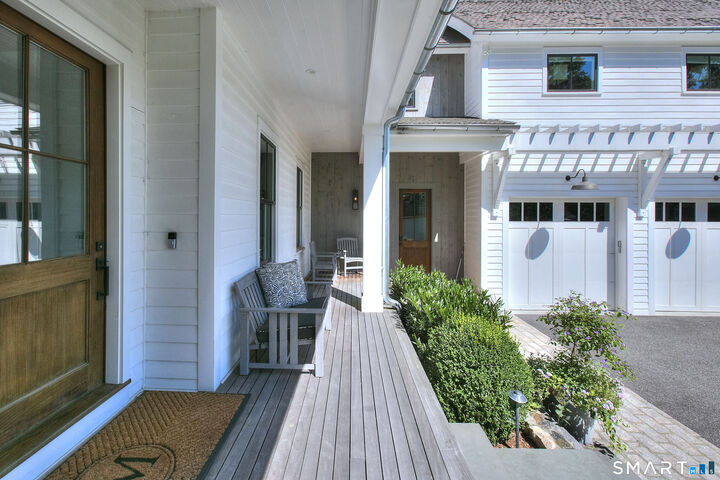 Property Photo:  16 Orchard Lane  CT 06840 