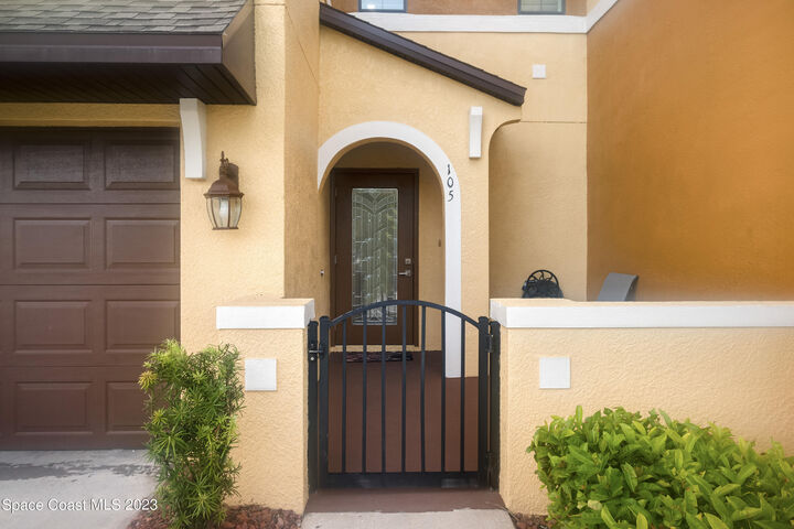 Property Photo: 1310 Lara Circle FL 32955