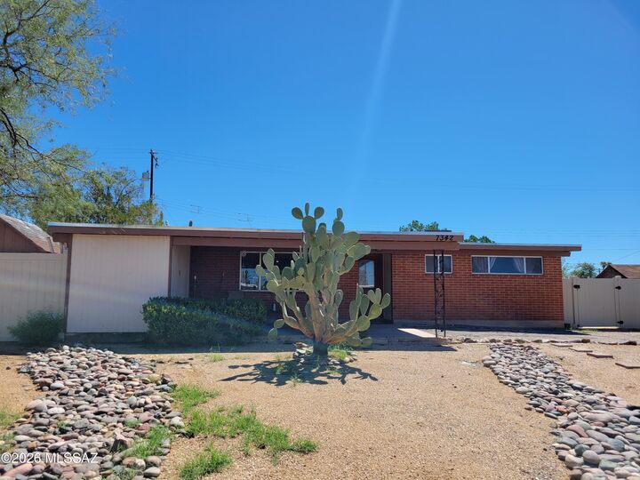 Property Photo:  7342 E 28th Place  AZ 85710 