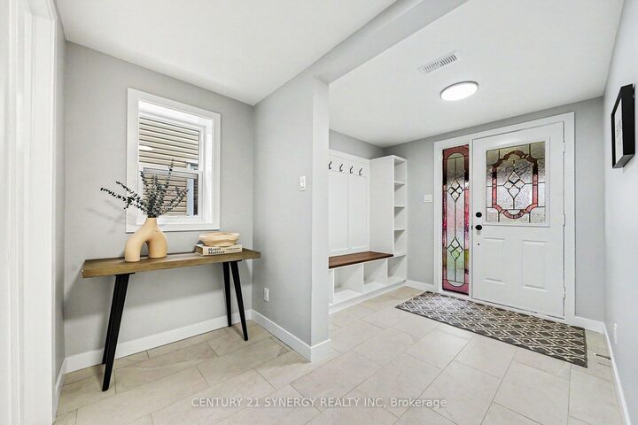 Photo de la propriété:  31 Willow Glen Drive  ON K2M 1K8 