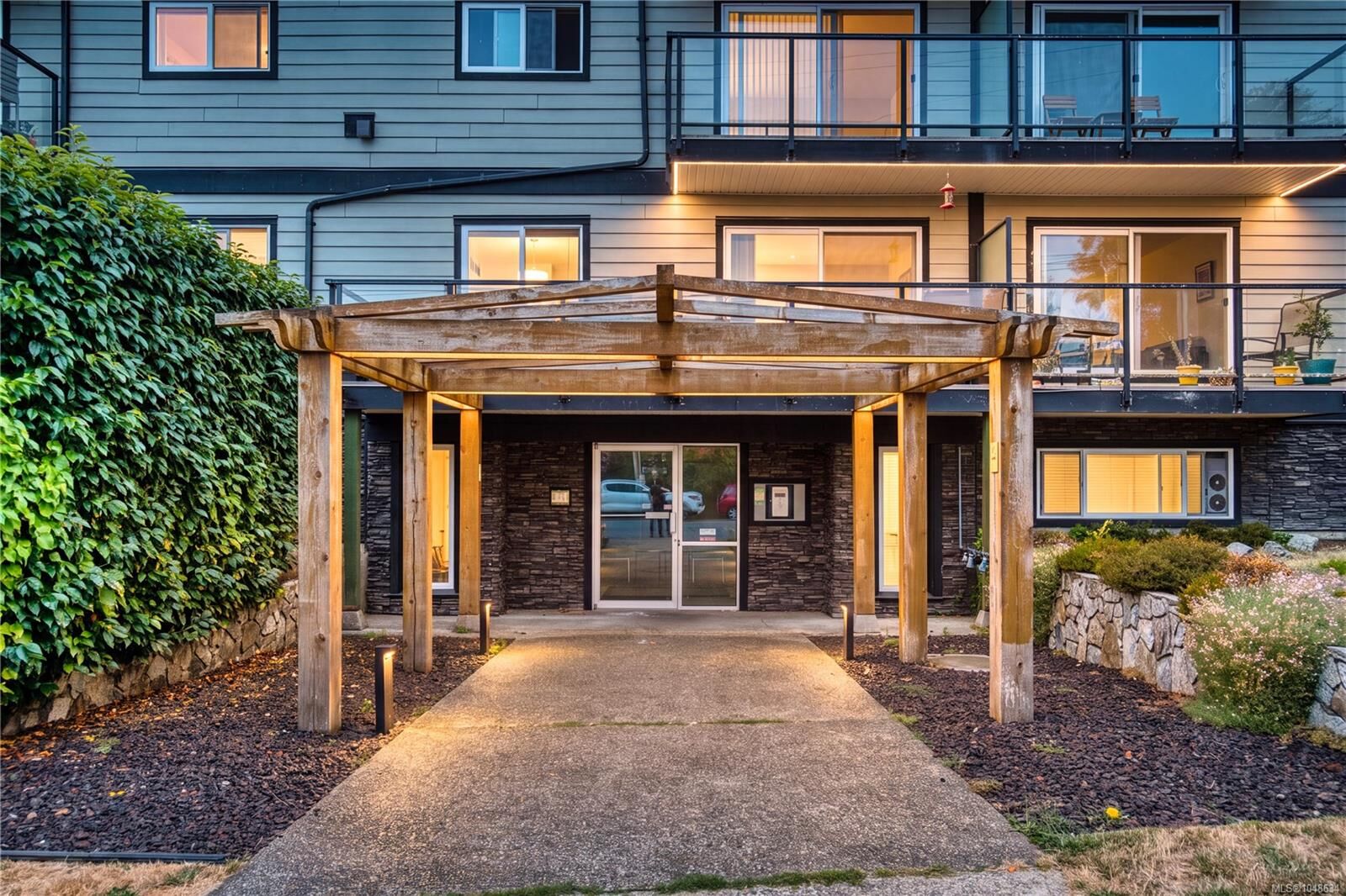 Property Photo:  218 Bayview Ave #110  BC V9G 1S9 
