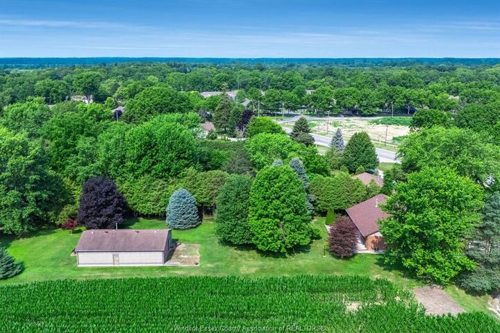 Property Photo:  621 County Rd 20  ON N9Y 2E6 