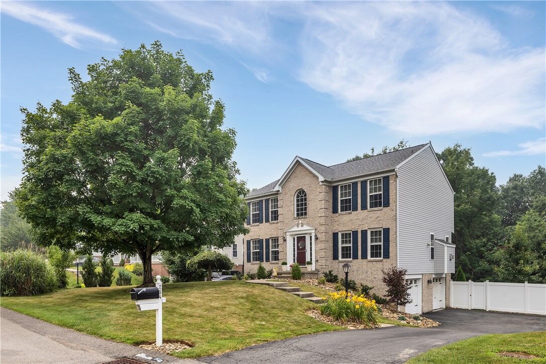 Property Photo:  254 Gary Dr  PA 15143 