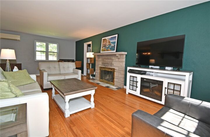 Property Photo: 459 Austin Ave PA 15243