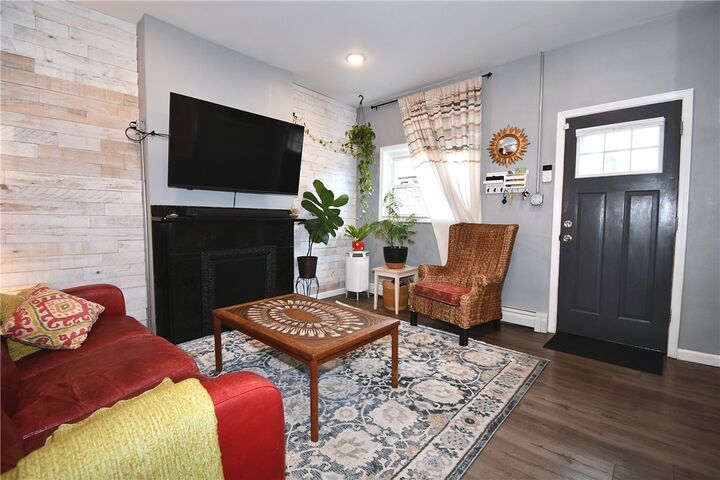 Property Photo:  307 46th St  PA 15201 
