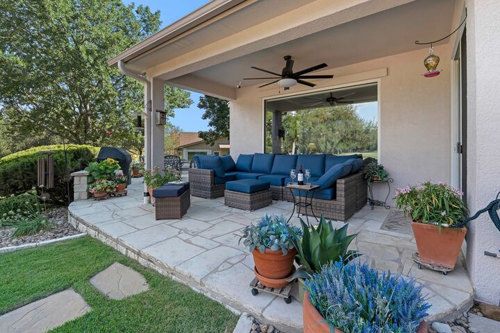 Property Photo:  112 Blue Sky Court  TX 78633 