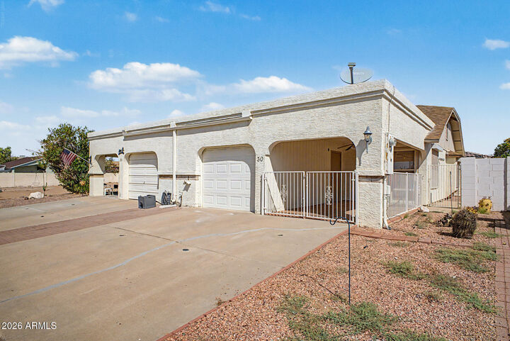 Property Photo:  1920 S Plaza Drive 30  AZ 85120 
